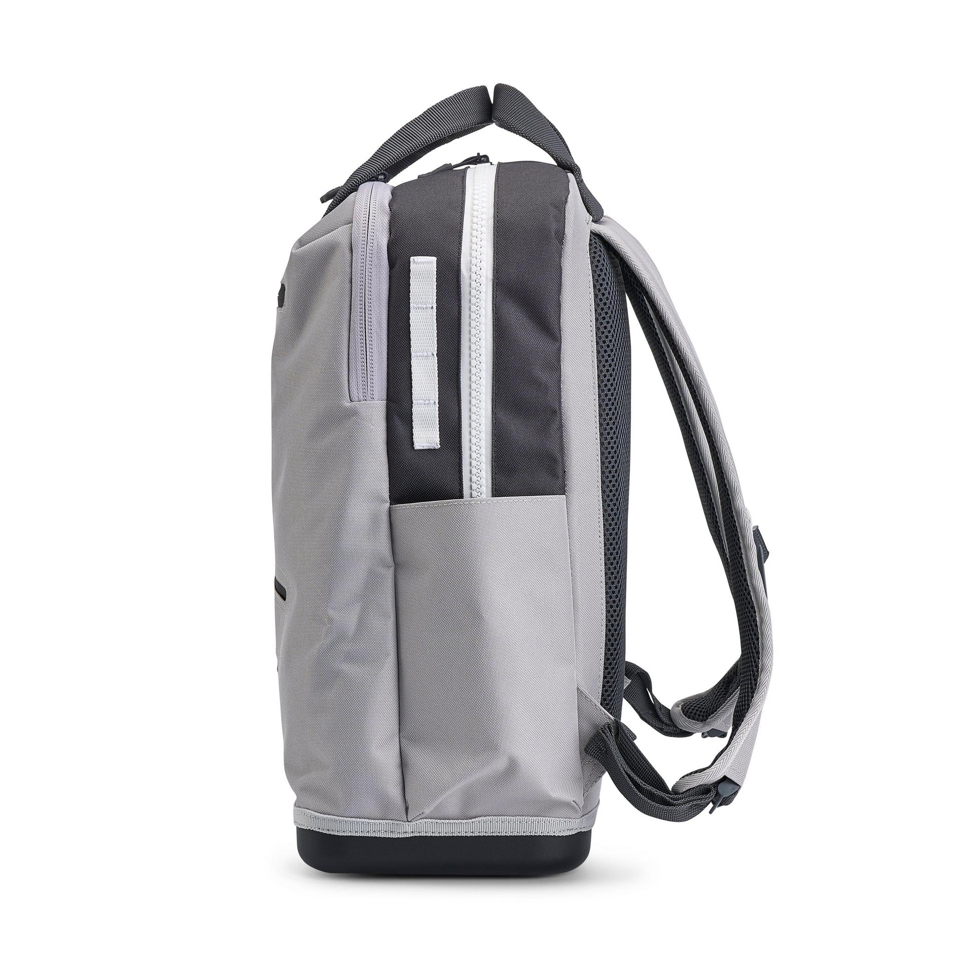 Weekend™ Tackle Backpack 37 Weekend™ Tackle Backpack